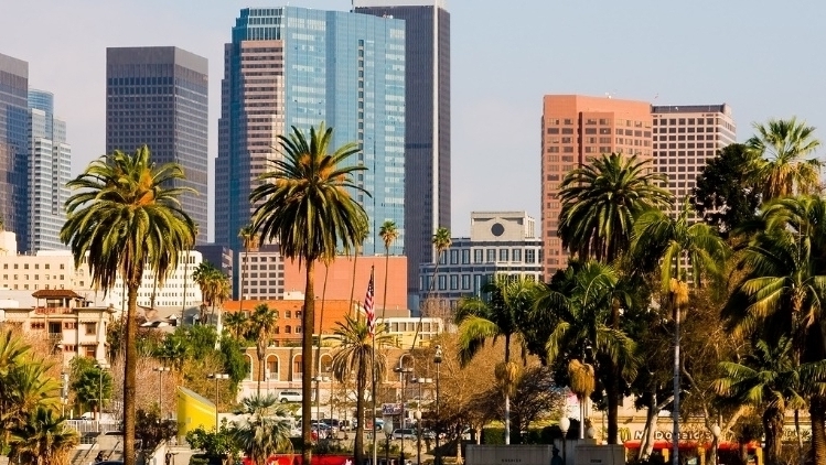 Rent a Car & Drive From Los Angeles to Lake Tahoe